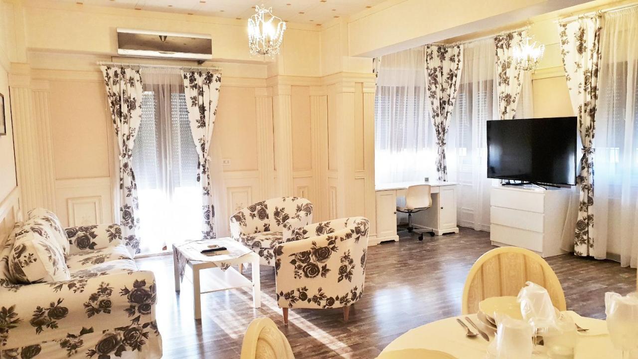 My Hotel Apartments Baneasa Bukarest Kültér fotó